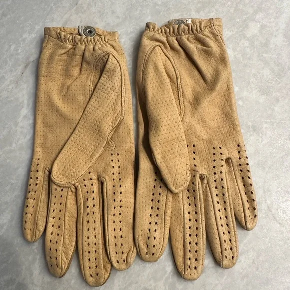 Beautiful vintage leather motorcycle gloves size 7.5. Grandoe. - Picture 3 of 3